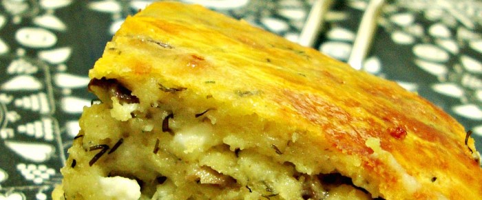 Μανιταρόπιτα με τυριά χωρίς φύλλο/Mushroom pie with cheese but without phyllo Μανιταρόπιτα με τυριά χωρίς φύλλο/Mushroom pie with cheese but without phyllo